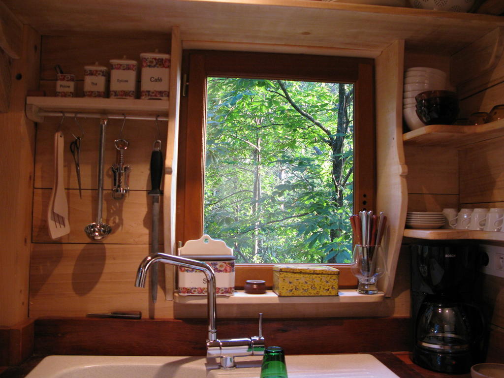 Les Cabanes Du Tertre Urval Habitación foto