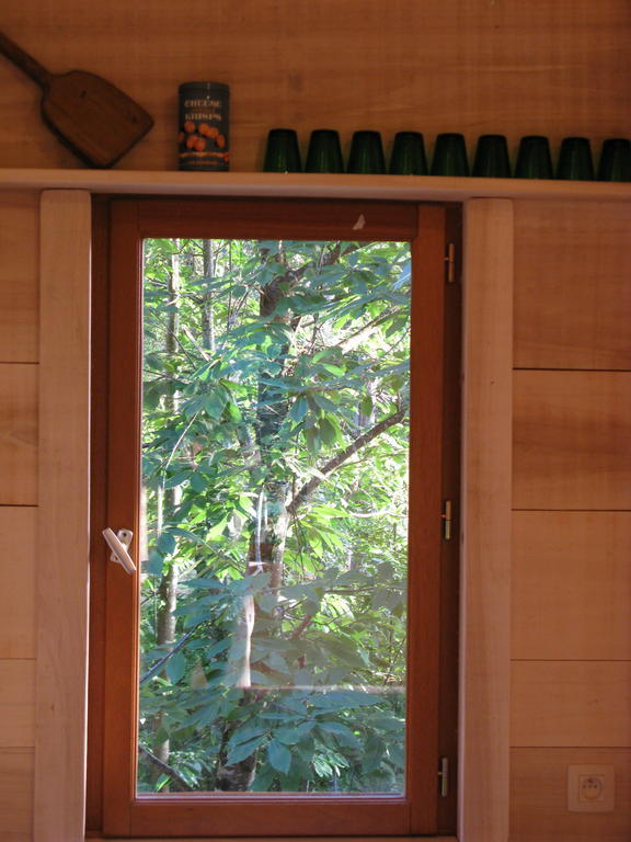 Les Cabanes Du Tertre Urval Habitación foto