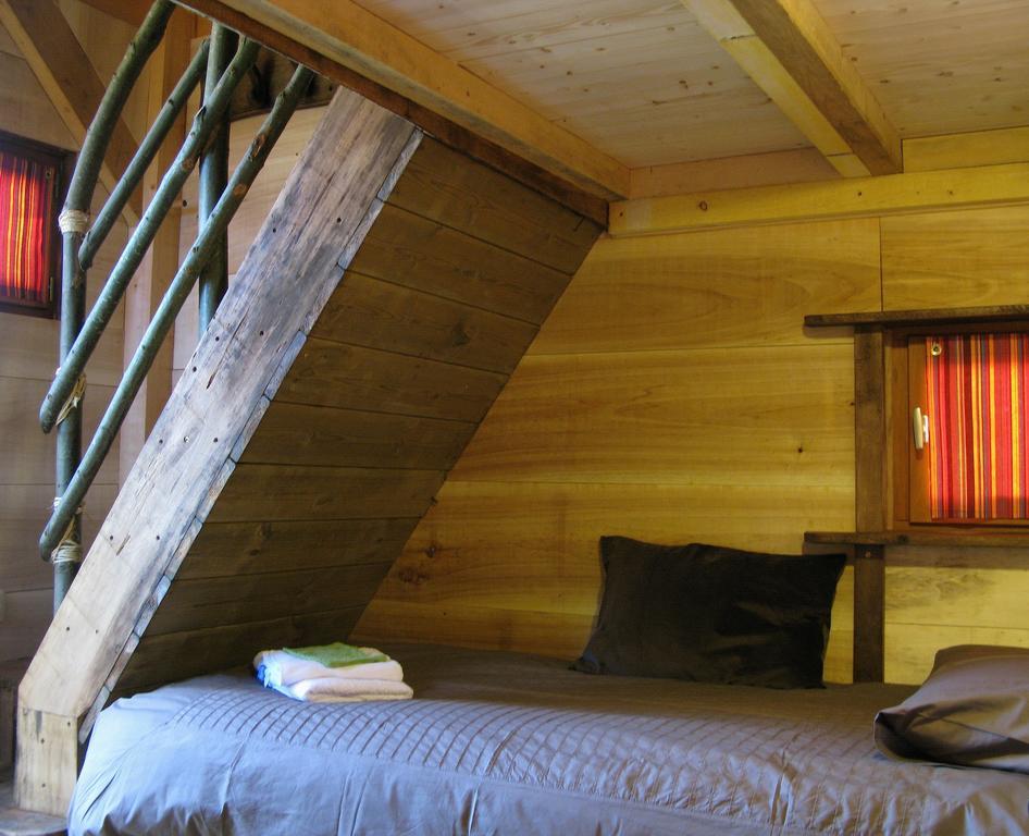 Les Cabanes Du Tertre Urval Habitación foto